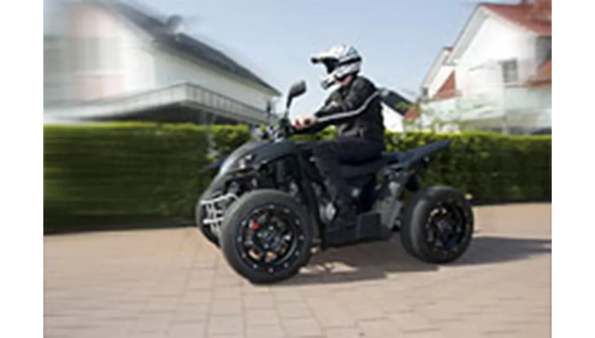 Adly Hurricane 320 S Flat 2015 Adly Hurricane 320 S Flat 2015