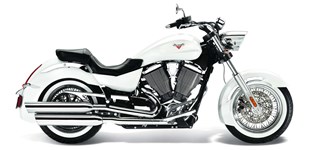 Victory Boardwalk 2015 vs Indian Scout 2018