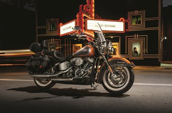 Harley-Davidson Softail Heritage Classic FLSTC 2015 - Bild 4