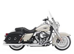 Harley-Davidson Road King Classic FLHRC 2015