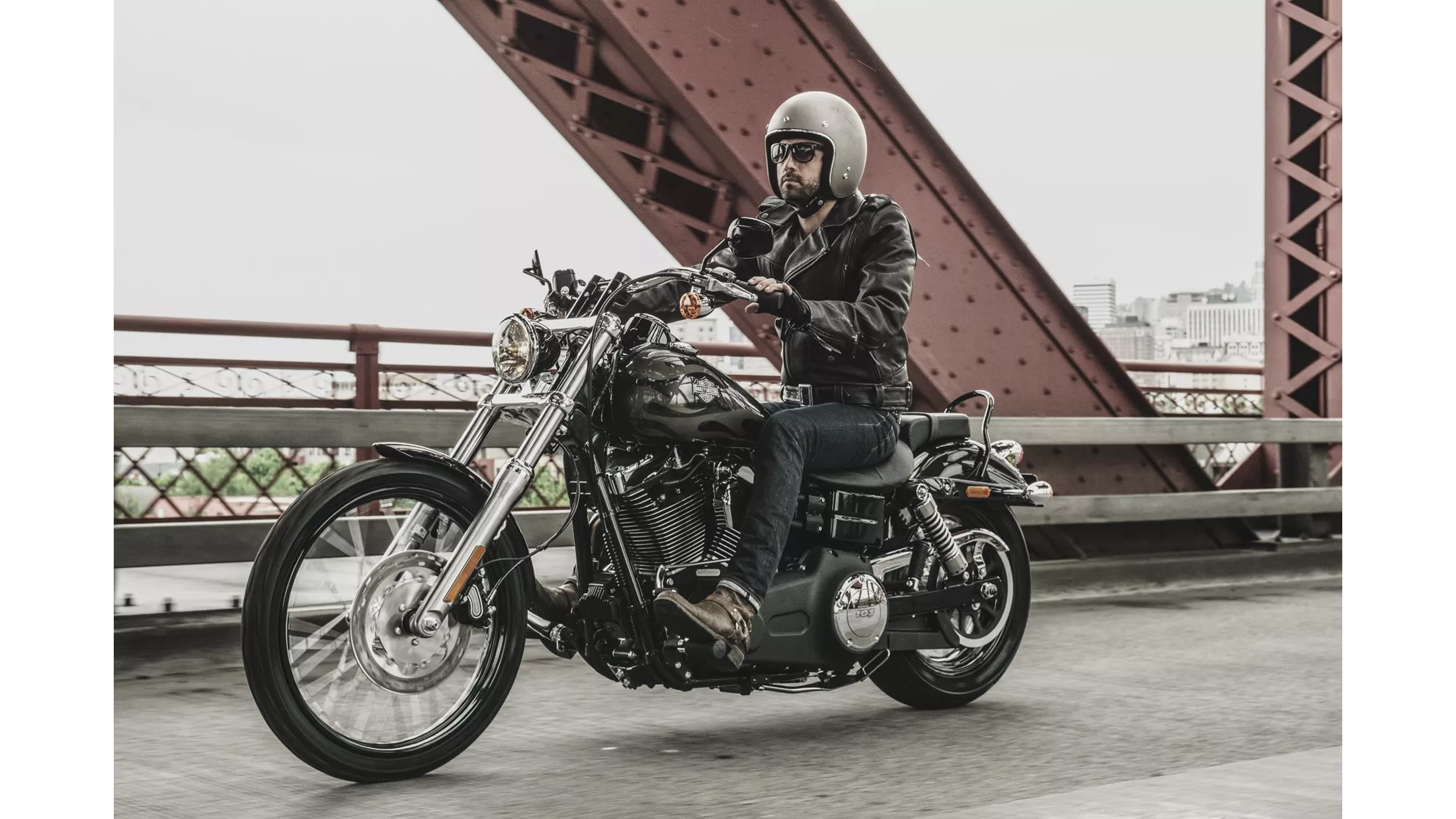 Harley-Davidson Dyna Wide Glide FXDWG - Image 5 Harley-Davidson Dyna Wide Glide FXDWG - Image 5