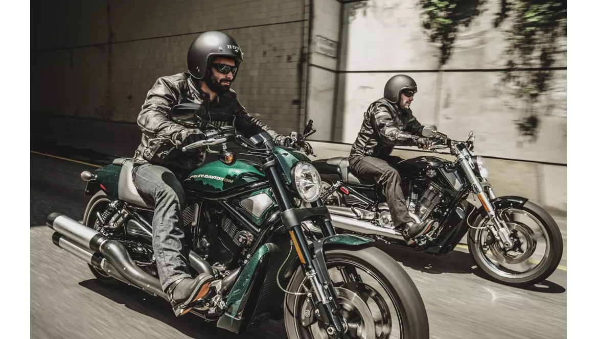 Harley-Davidson Night Rod Special VRSCDX 2015