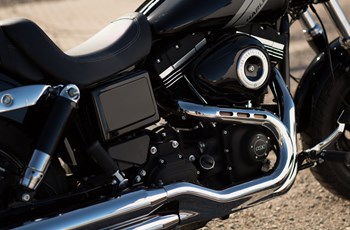 Harley-Davidson Dyna Fat Bob FXDF 2015 - Bild 9 Harley-Davidson Dyna Fat Bob FXDF 2015 - Bild 9