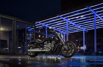 Harley-Davidson V-Rod Muscle VRSCF 2015 - Bild 7 Harley-Davidson V-Rod Muscle VRSCF 2015 - Bild 7
