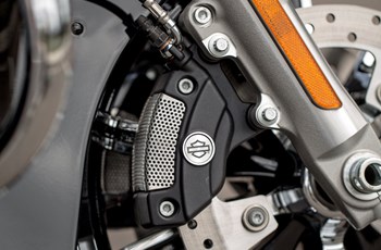 Harley-Davidson Touring Electra Glide Ultra Limited FLHTK 2015 - Bild 16 Harley-Davidson Touring Electra Glide Ultra Limited FLHTK 2015 - Bild 16