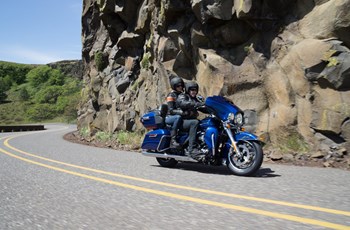 Harley-Davidson Touring Electra Glide Ultra Limited FLHTK 2015 - Bild 25 Harley-Davidson Touring Electra Glide Ultra Limited FLHTK 2015 - Bild 25