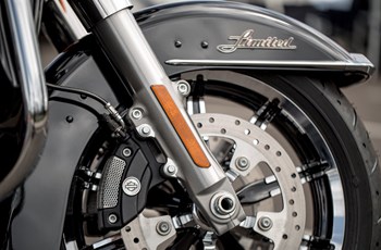 Harley-Davidson Touring Electra Glide Ultra Limited FLHTK 2015 - Bild 27 Harley-Davidson Touring Electra Glide Ultra Limited FLHTK 2015 - Bild 27