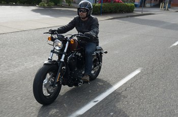 Harley-Davidson Sportster XL 1200X Forty-Eight 2015 - Bild 12 Harley-Davidson Sportster XL 1200X Forty-Eight 2015 - Bild 12
