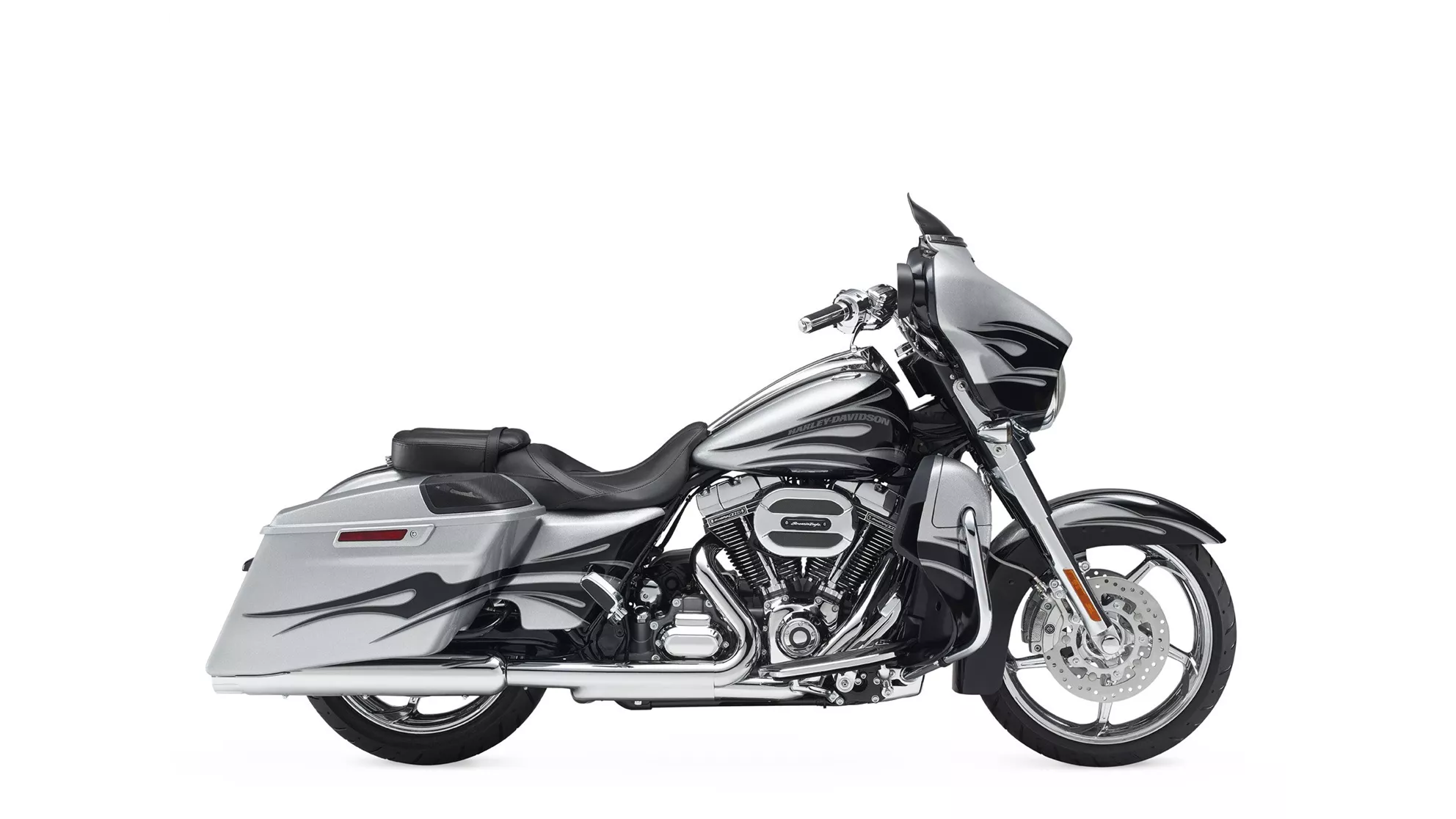 Harley-Davidson CVO Street Glide FLHXSE - Image 8 Harley-Davidson CVO Street Glide FLHXSE - Image 8