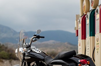 Harley-Davidson Dyna Switchback  FLD 2015 - Bild 6