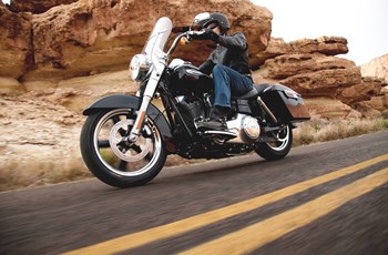 Harley-Davidson Dyna Switchback  FLD 2015 - Bild 9