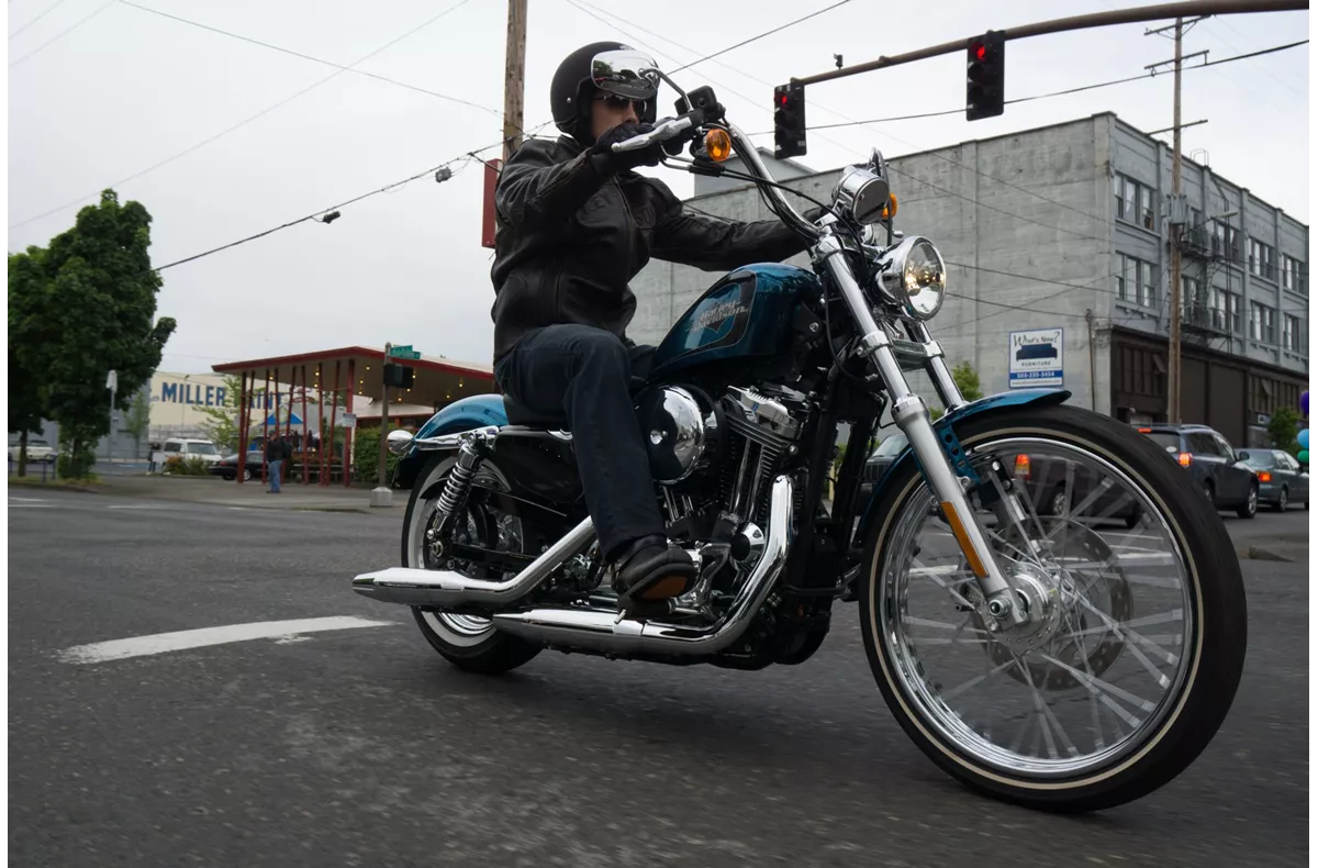 Harley-Davidson Sportster XL 1200 V Seventy-Two Harley-Davidson Sportster XL 1200 V Seventy-Two