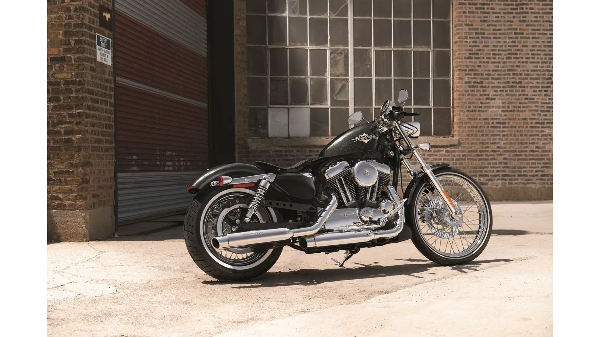 Harley-Davidson Sportster XL 1200 V Seventy-Two - Image 1 Harley-Davidson Sportster XL 1200 V Seventy-Two - Image 1
