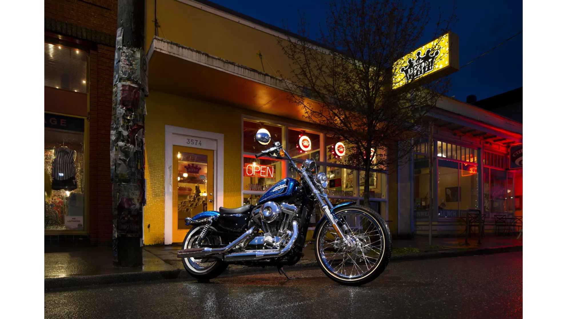 Harley-Davidson Sportster XL 1200 V Seventy-Two - Image 3 Harley-Davidson Sportster XL 1200 V Seventy-Two - Image 3