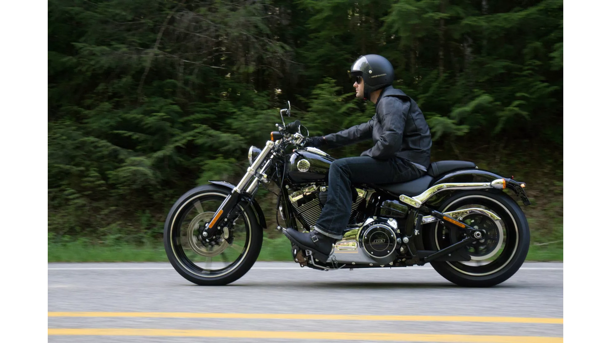 Harley-Davidson Softail Breakout FXSB - Image 3 Harley-Davidson Softail Breakout FXSB - Image 3