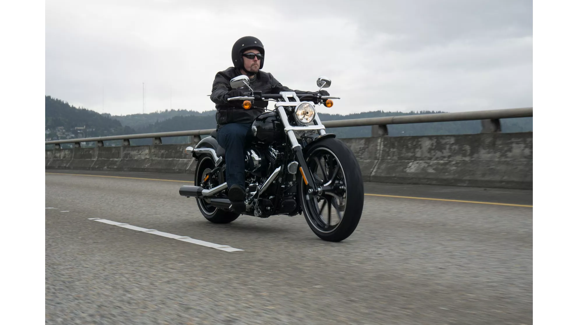 Harley-Davidson Softail Breakout FXSB - Image 4 Harley-Davidson Softail Breakout FXSB - Image 4