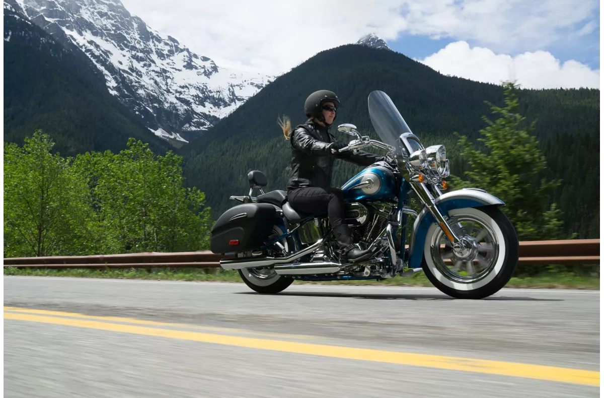 Harley-Davidson CVO Softail Deluxe FLSTNSE Harley-Davidson CVO Softail Deluxe FLSTNSE