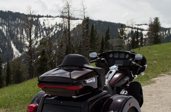 Harley-Davidson Tri Glide Ultra Classic FLHTCUTG 2015 - Bild 8