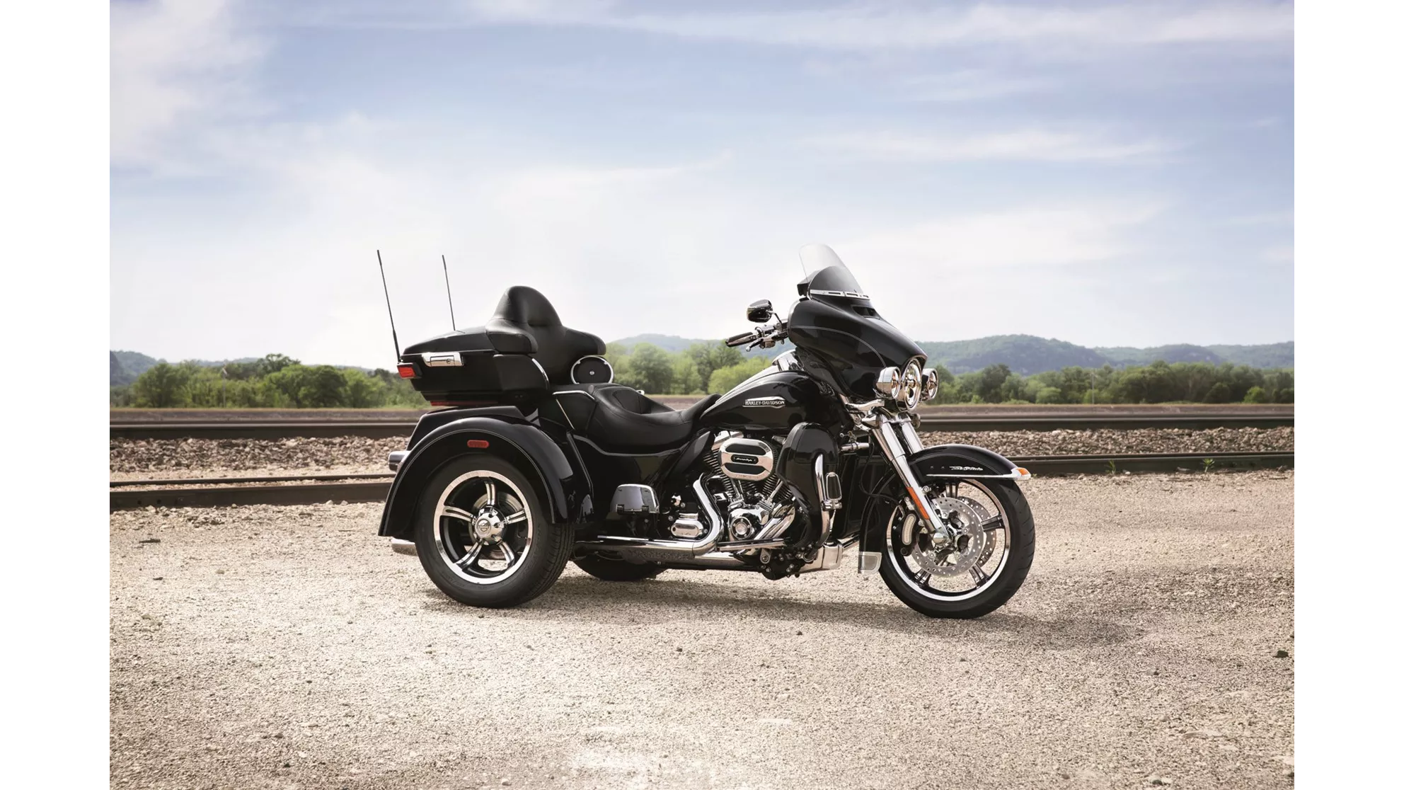 Harley-Davidson Tri Glide Ultra Classic FLHTCUTG - Image 15 Harley-Davidson Tri Glide Ultra Classic FLHTCUTG - Image 15