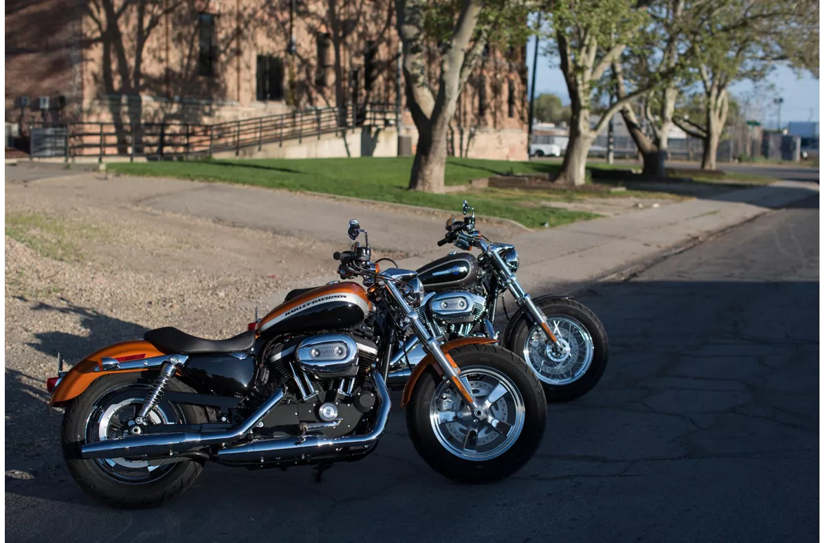 Harley-Davidson Sportster XL 1200CA Harley-Davidson Sportster XL 1200CA