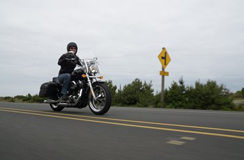 Harley-Davidson Sportster XL 1200T SuperLow 2015 - Bild 6