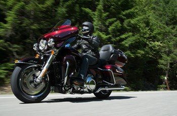 Harley-Davidson Electra Glide Ultra Limited Low FLHTKL 2015 - Bild 14