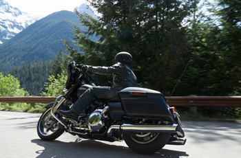 Harley-Davidson Touring Street Glide Special FLHXS 2015 - Bild 14 Harley-Davidson Touring Street Glide Special FLHXS 2015 - Bild 14