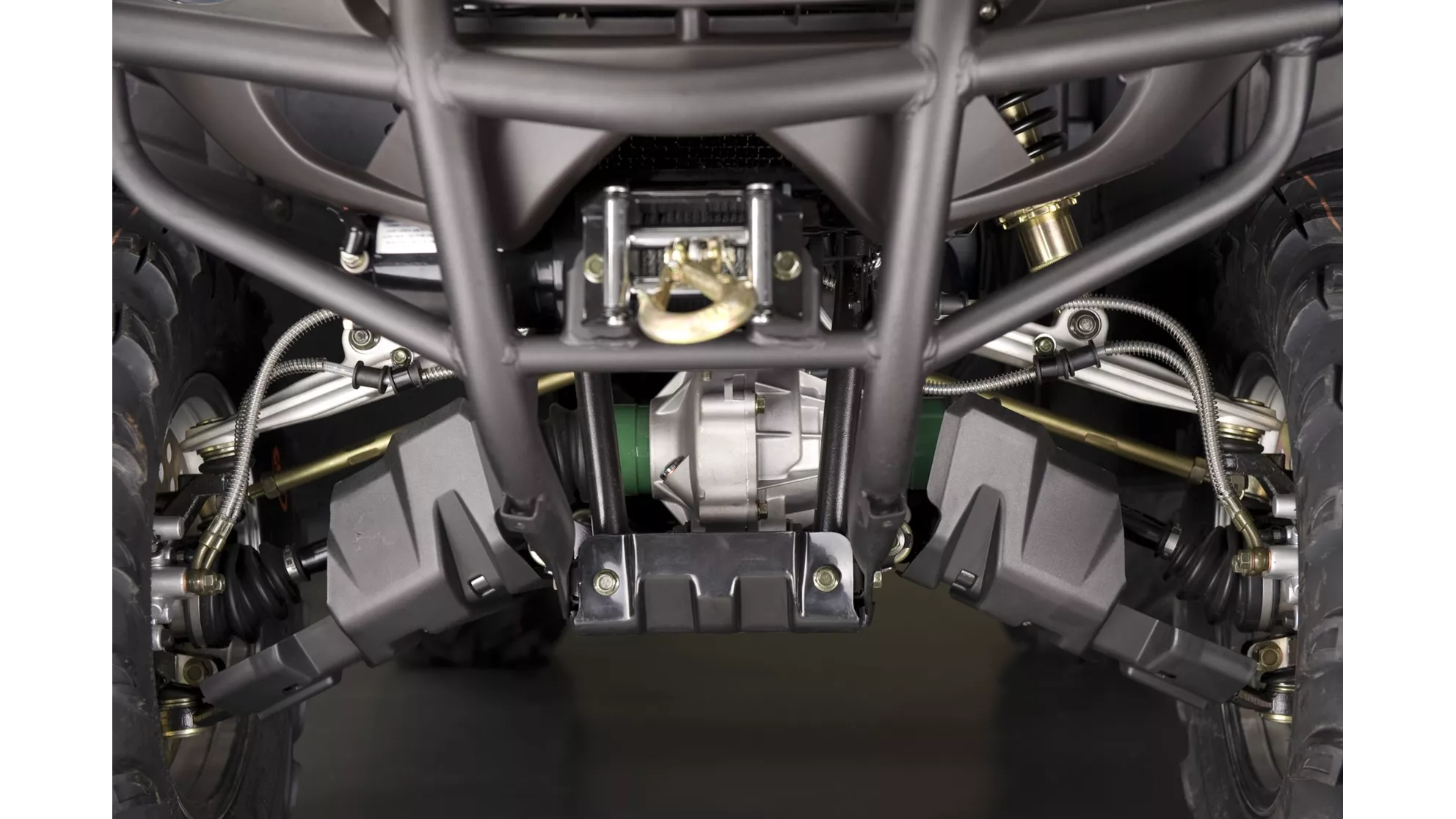 CFMOTO CForce 600 EFI 4x4 XL - Image 3 CFMOTO CForce 600 EFI 4x4 XL - Image 3