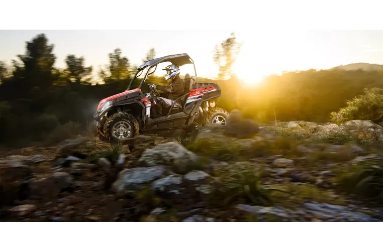 CFMOTO ZForce 800 EX V2 EFI 4x4 2015 CFMOTO ZForce 800 EX V2 EFI 4x4 2015