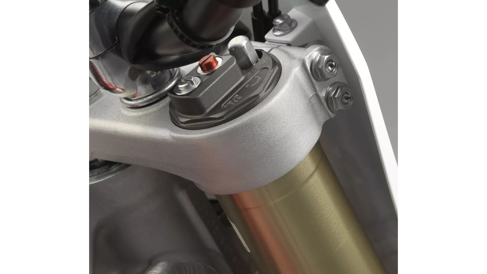 Honda CRF450R - Image 8 Honda CRF450R - Image 8