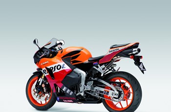 Honda CBR600RR 2015 - Bild 9