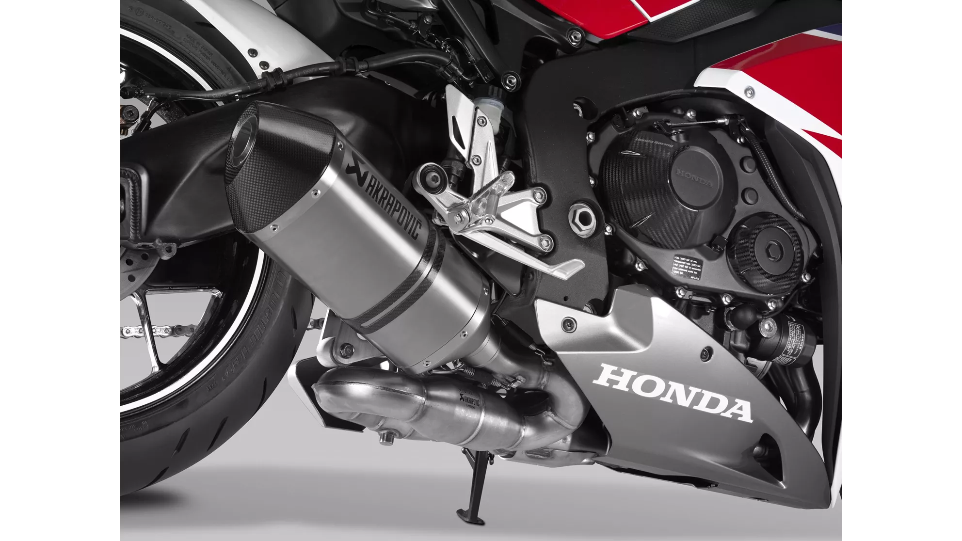 Honda CBR1000RR Fireblade - Image 17 Honda CBR1000RR Fireblade - Image 17