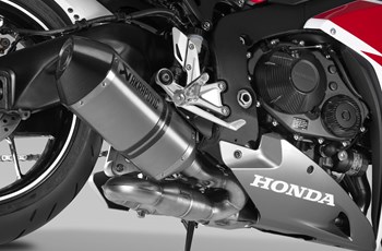 Honda CBR1000RR Fireblade 2015 - Bild 20 Honda CBR1000RR Fireblade 2015 - Bild 20