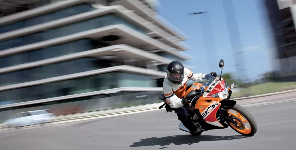 Honda CBR 125 R Honda CBR 125 R