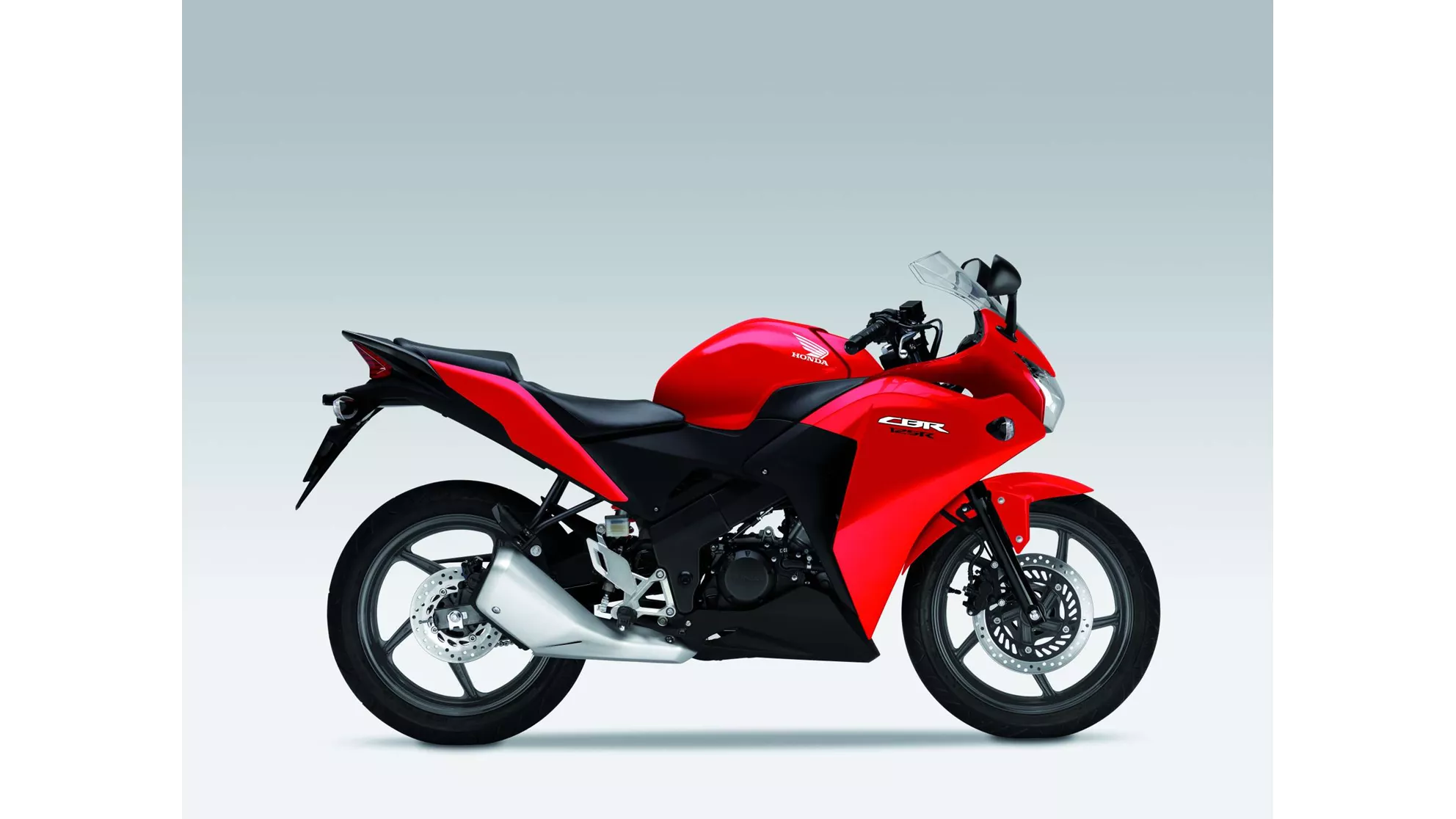 Honda CBR 125 R - Image 4 Honda CBR 125 R - Image 4