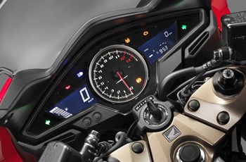 Honda VFR 800 F 2015 - Bild 6