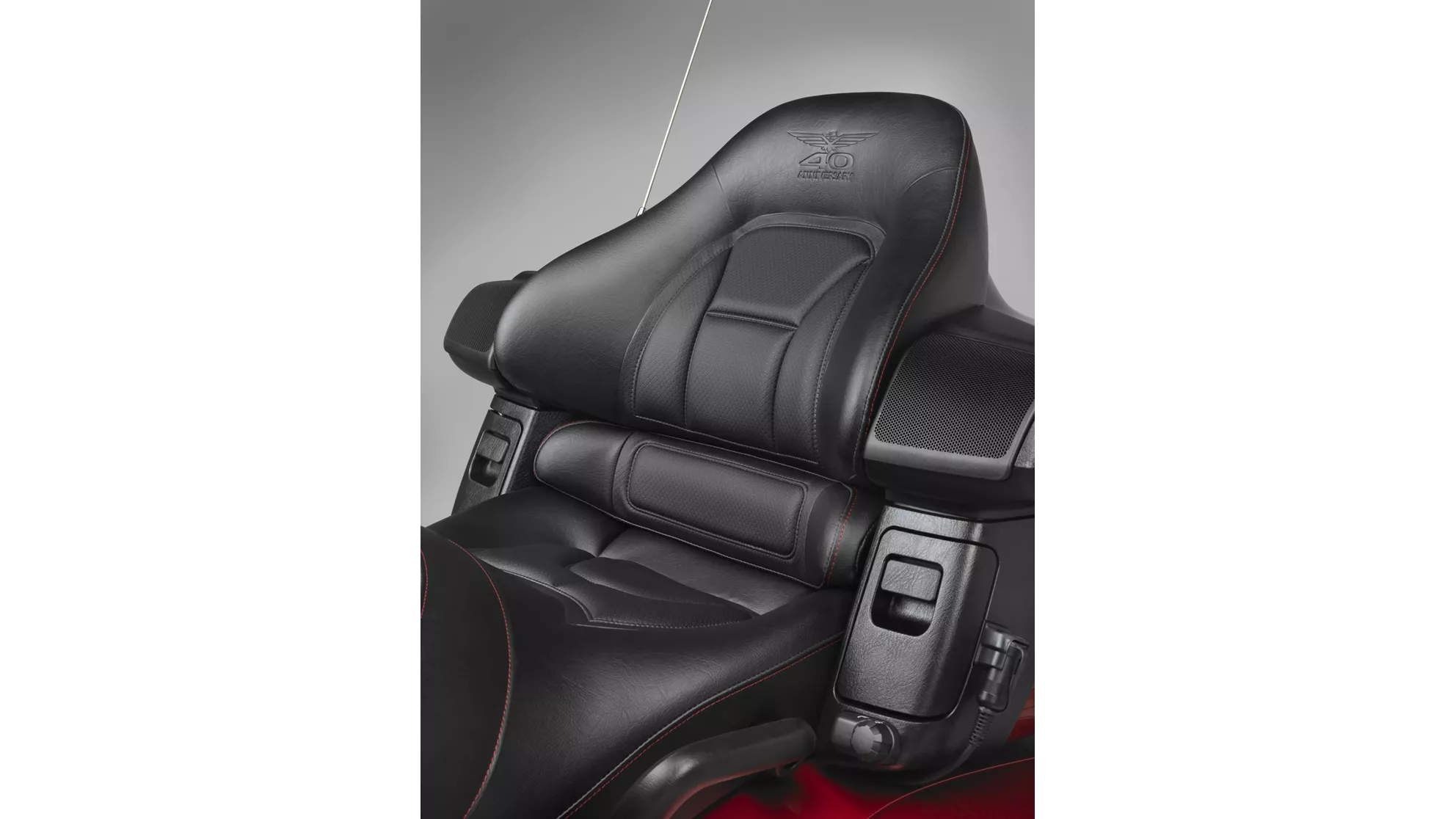 Honda GL 1800 Goldwing - Image 6 Honda GL 1800 Goldwing - Image 6