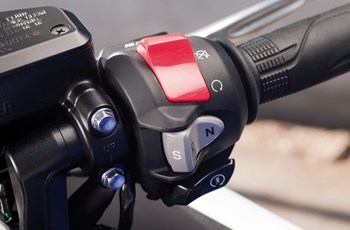 Honda VFR 1200 F 2015 - Bild 5