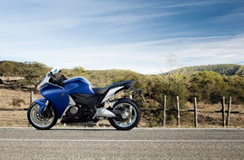 Honda VFR 1200 F 2015 - Bild 10