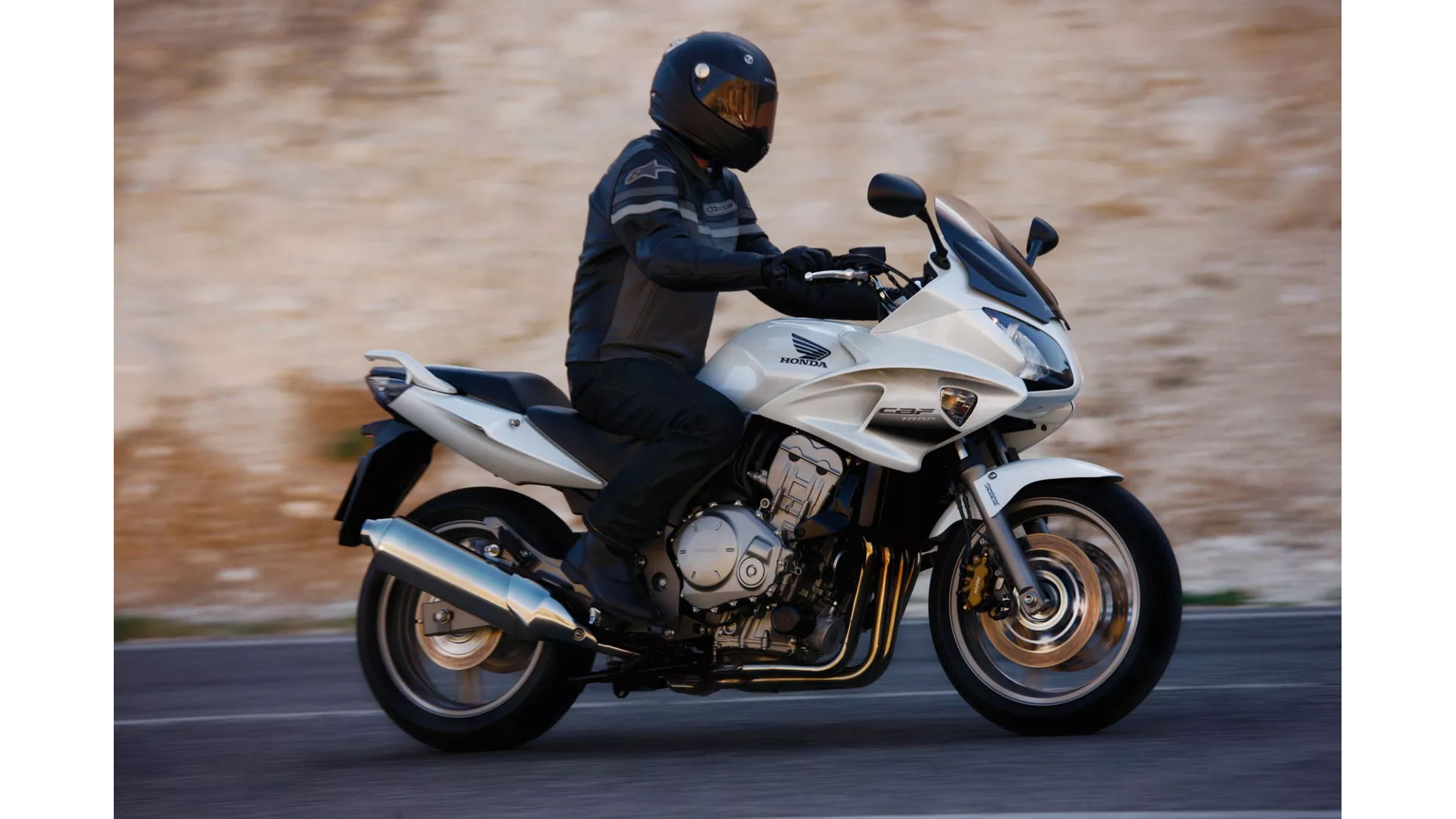 Honda CBF 1000 F - Image 2 Honda CBF 1000 F - Image 2