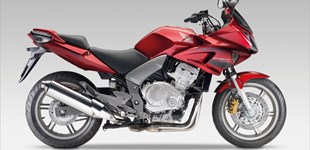 Honda CBF 1000 F 2015 vs Kawasaki Z1000SX 2015