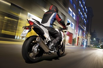 Honda CB500F 2015 - Bild 15 Honda CB500F 2015 - Bild 15
