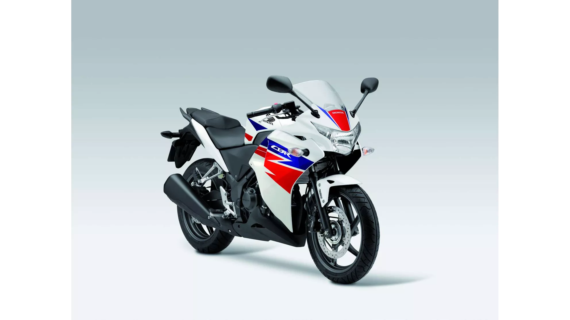 Honda CBR 250 R - Image 8 Honda CBR 250 R - Image 8