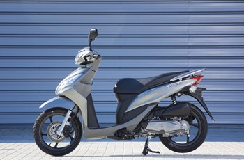 Honda NSC Vision 110 2015 - Bild 4 Honda NSC Vision 110 2015 - Bild 4