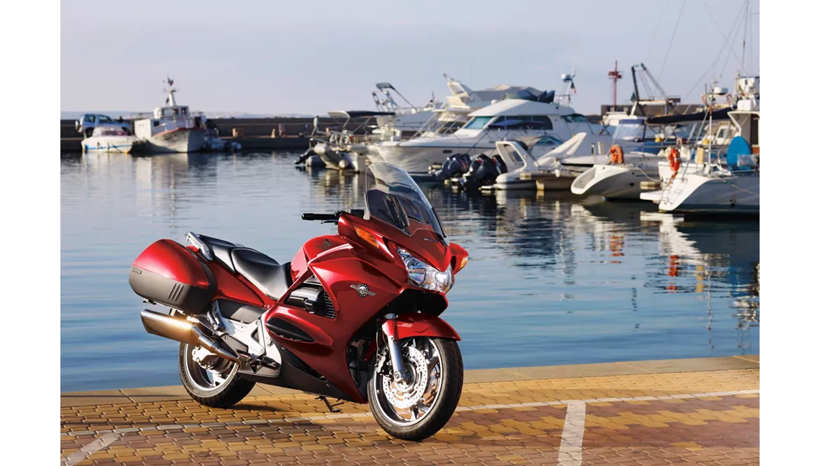Honda ST 1300 Pan-European 2015 Honda ST 1300 Pan-European 2015