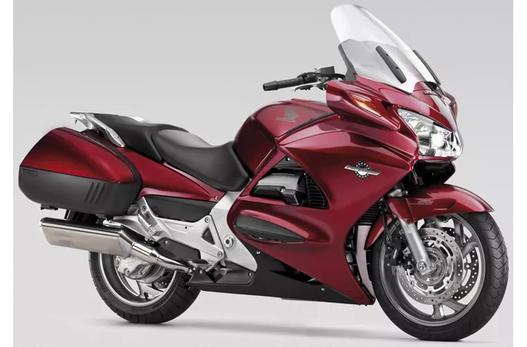 Honda ST 1300 Pan-European 2015 Honda ST 1300 Pan-European 2015