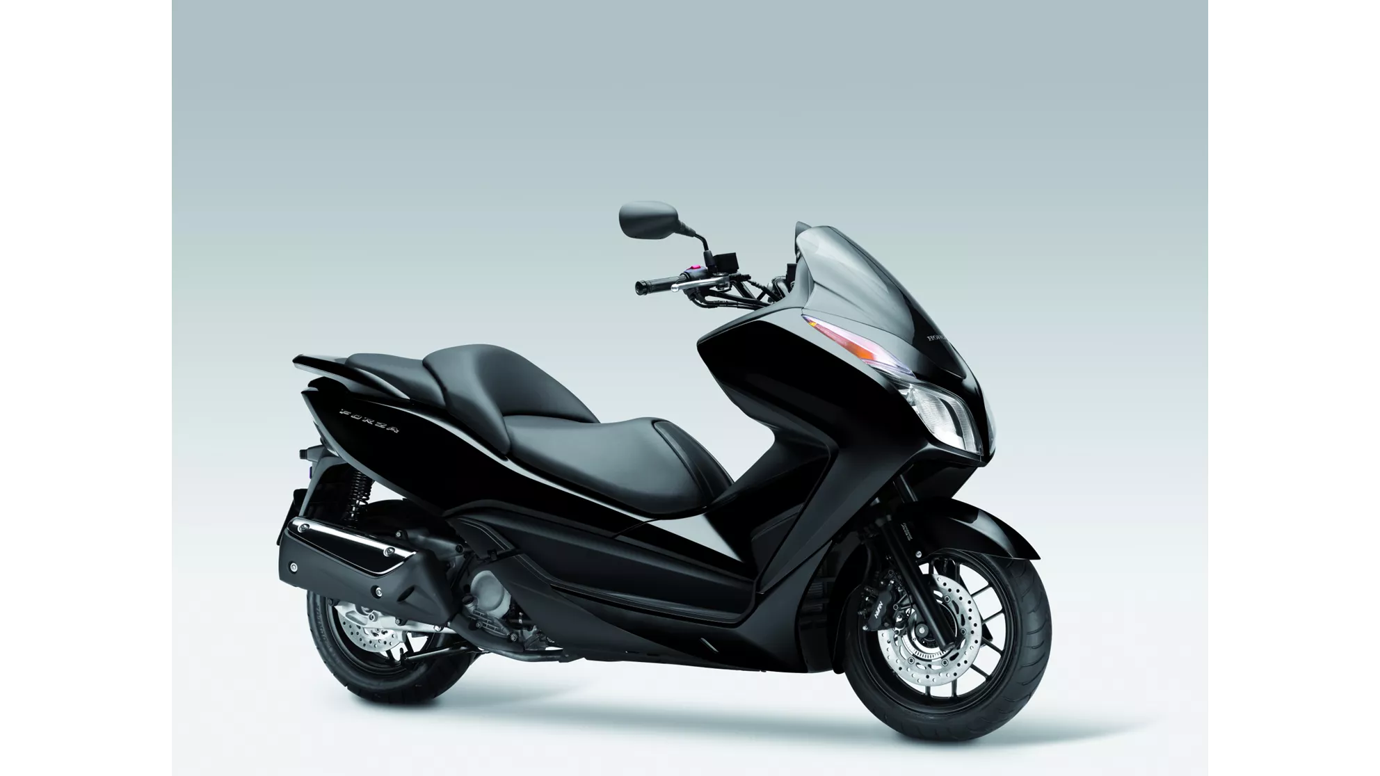 Honda NSS 300 Forza - Image 13 Honda NSS 300 Forza - Image 13