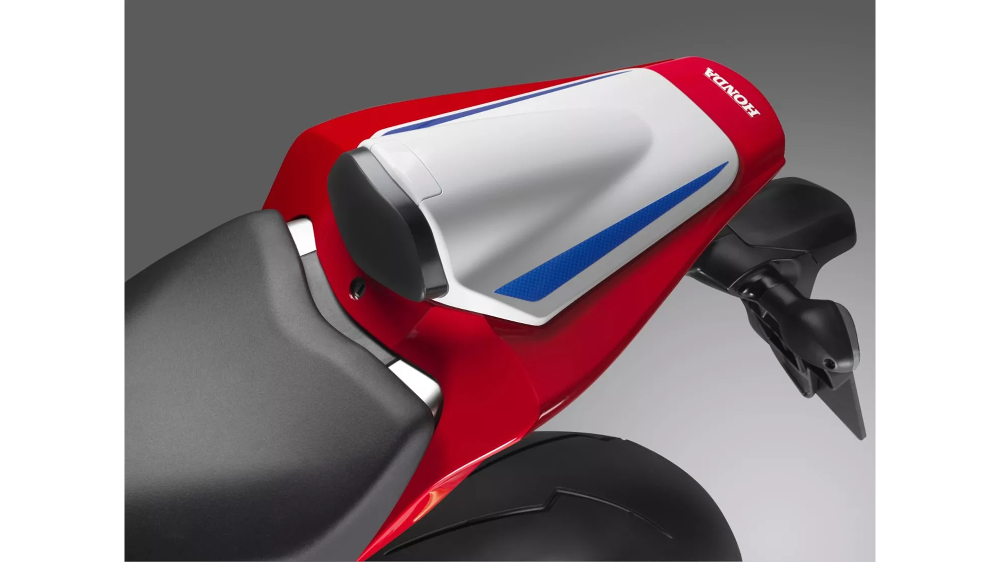Honda CBR1000RR Fireblade SP - Image 3 Honda CBR1000RR Fireblade SP - Image 3