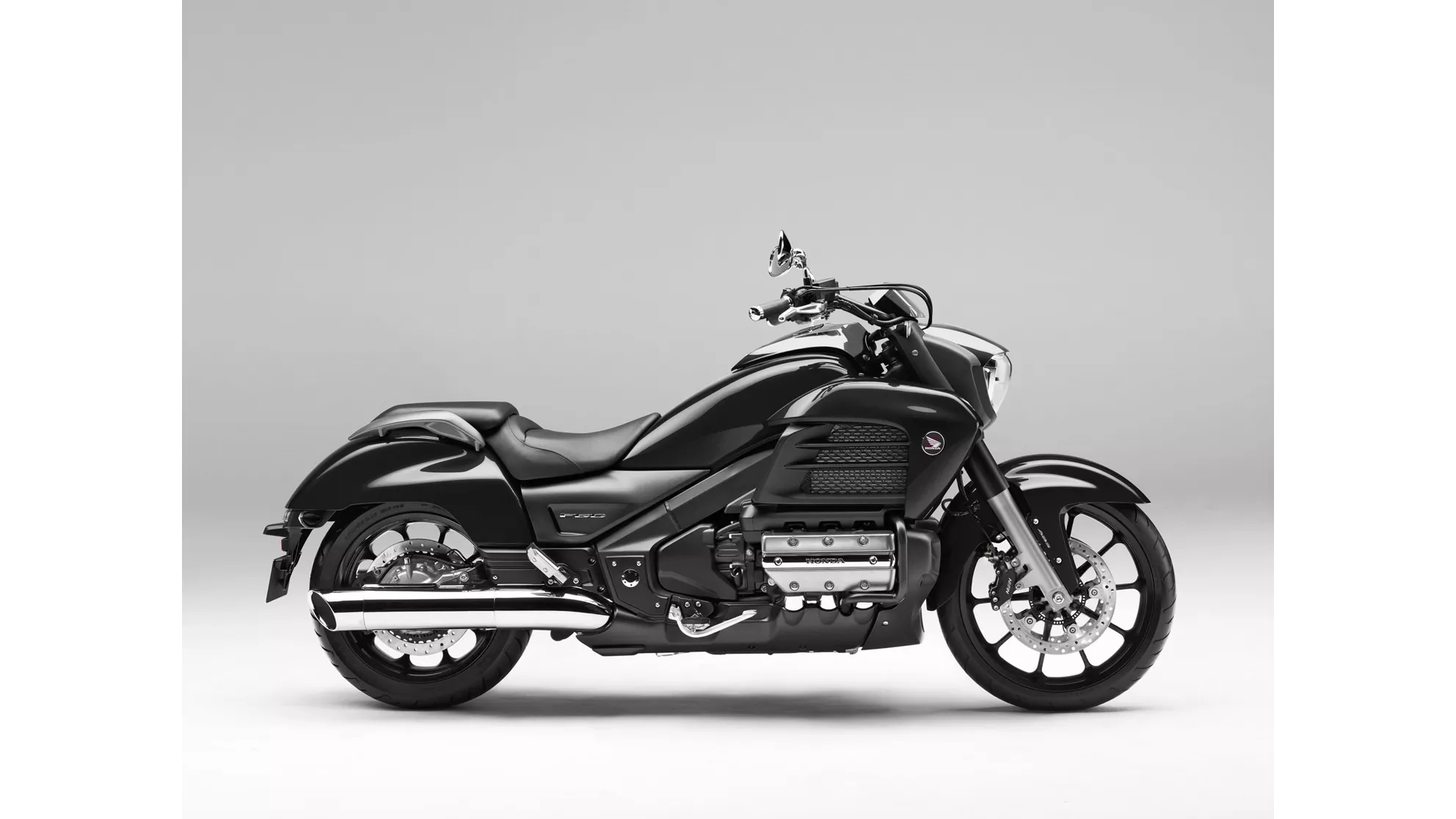 Honda Gold Wing F6C - Image 5 Honda Gold Wing F6C - Image 5