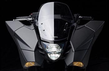 Honda NM4 Vultus 2015 - Bild 17 Honda NM4 Vultus 2015 - Bild 17